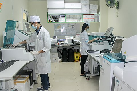 Khoa Xét nghiệm - Bệnh viện trường Đại học Y - Dược Huế